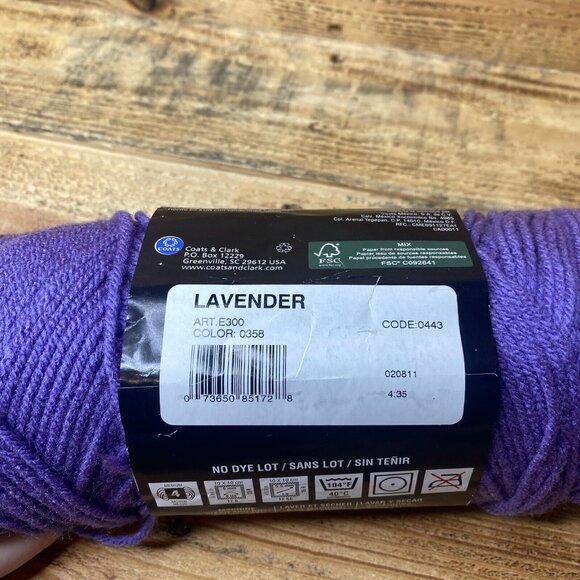 Red Heart-Super Saver , 100% Acrylic , 7oz - 364yd , Lavender, Pack of 1 - Picture 3 of 5